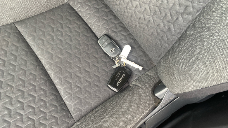Toyota Yaris Cross 1.5 Hybrid Icon 5dr CVT Hybrid Estate